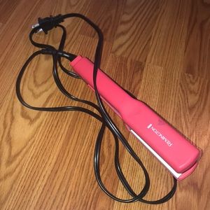 Remington Ceramic Flat iron